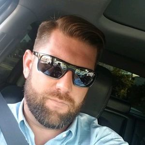 Meet your Posher, Charles